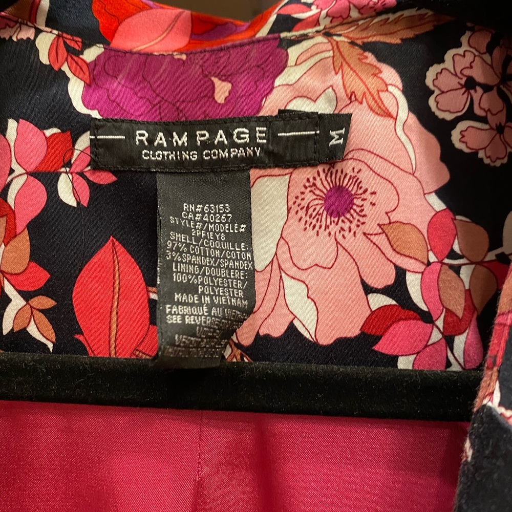 Pretty floral blazer - Picture 2 of 5